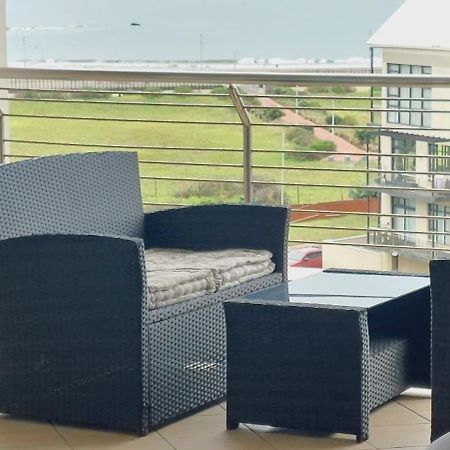 Luxurious Beach Apartment - The Sails Durban Exterior photo